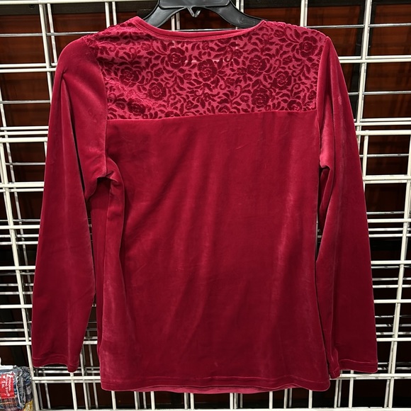 Women Polyester Spandex long sleeve top - Picture 2 of 5